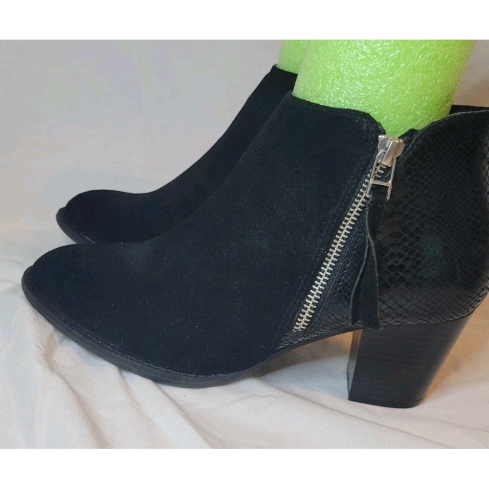Vionic Anne Ankle Boots Suede Snake Print Black US 8